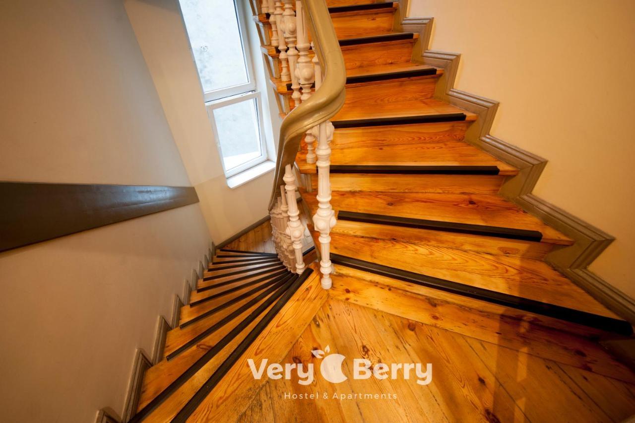 Very Berry - Garbary 27 - Apartament Z Balkonem, Old City, Check In 24h * Poznan