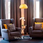 Very Berry - Garbary 27 - Apartament z balkonem, Old City, check in 24h